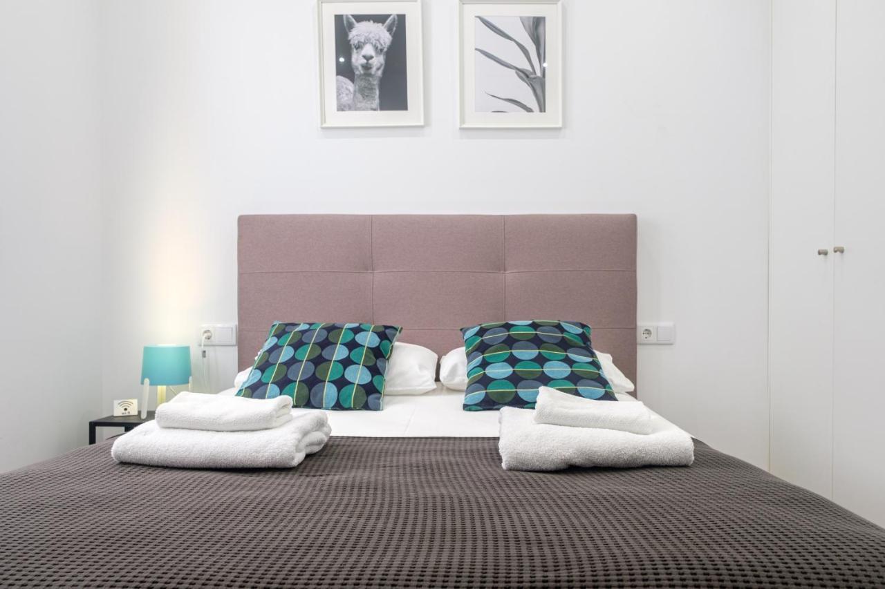 Bright, Brand New & Very Comfortable Apartment Valencia Bagian luar foto